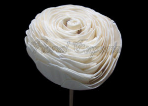 SOLA BEAUTI ROSE ON STICK